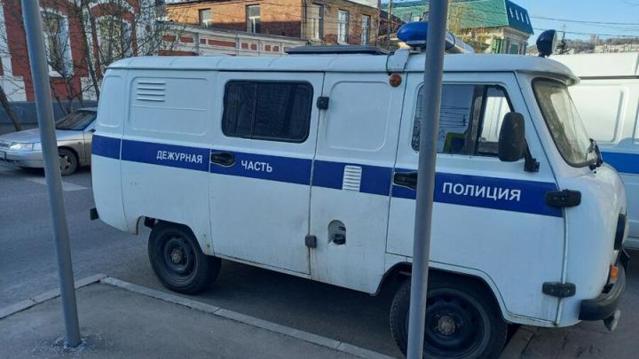Под Саратовом мужчина систематически избивал сына-подростка Под Саратовом мужчина систематически избивал сына-подростка