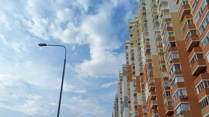 В Энгельсе председатель ТСН пытался оплатить ЖКУ средствами со спецсчета В Энгельсе председатель ТСН пытался оплатить ЖКУ средствами со спецсчета