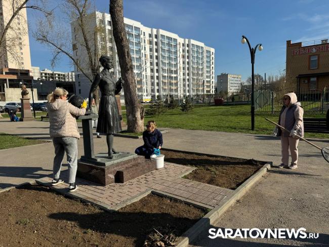 В Энгельсе проходит вторая неделя весеннего благоустройства В Энгельсе проходит вторая неделя весеннего благоустройства