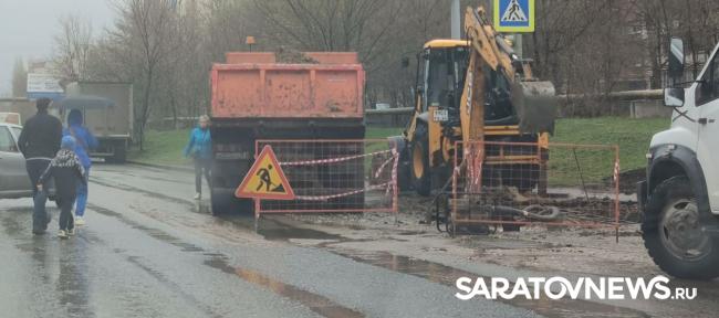 В Солнечном осложнен подъезд к жилому дому со стороны Тархова В Солнечном осложнен подъезд к жилому дому со стороны Тархова