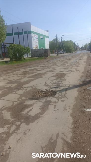 В Пугачеве отремонтируют шесть участков улиц В Пугачеве отремонтируют шесть участков улиц