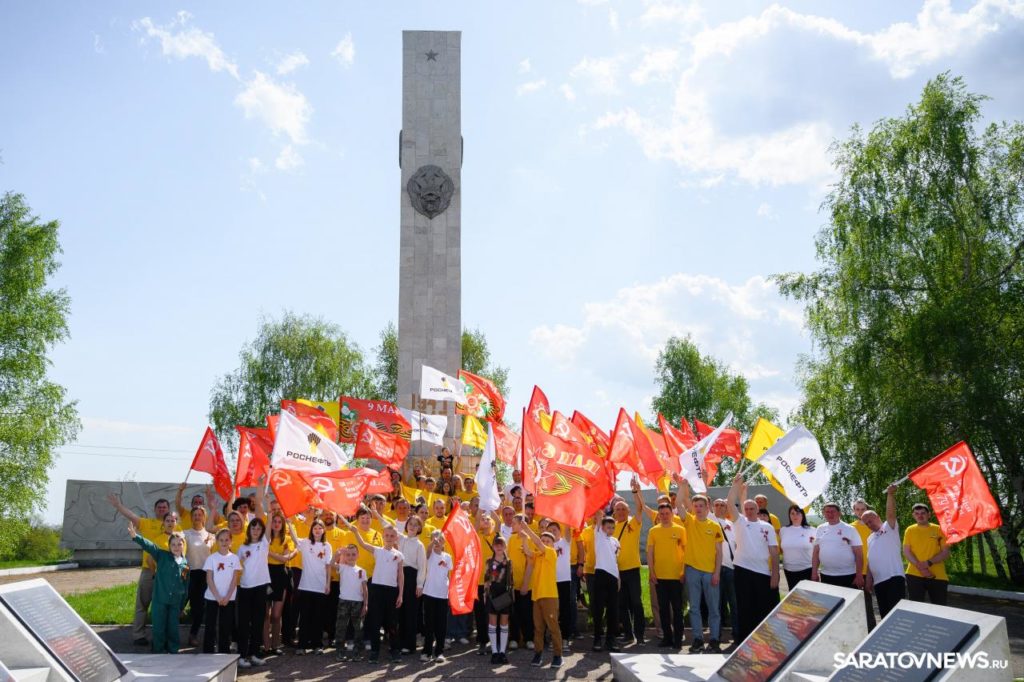 В Саратове состоялся  автопробег, приуроченный к 80-летию Победы в Великой Отечественной войне