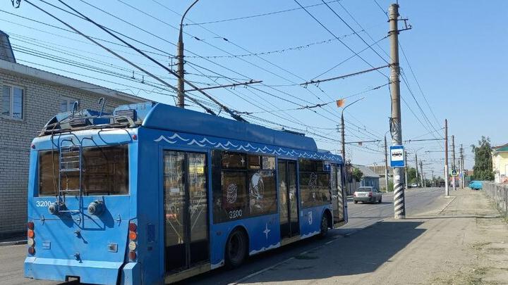 В Энгельсе повысили тариф на городском троллейбусе В Энгельсе повысили тариф на городском троллейбусе