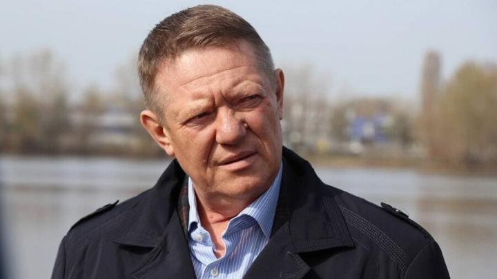 Панков: Госдума приняла закон в защиту людей от навязывания им платных услуг Панков: Госдума приняла закон в защиту людей от навязывания им платных услуг