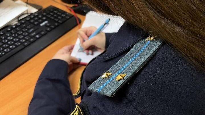 В Самойловке приставы пытались дважды списать долг с мужчины В Самойловке приставы пытались дважды списать долг с мужчины