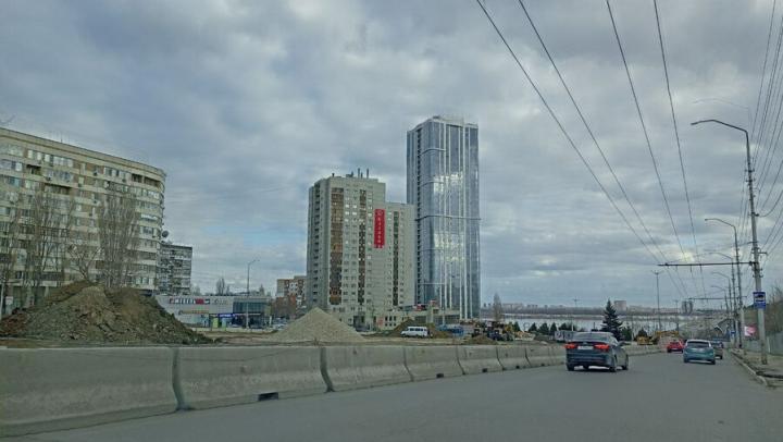 До конца весны в Саратове реконструируют Славянскую площадь До конца весны в Саратове реконструируют Славянскую площадь