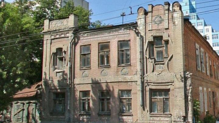 В Саратове хотят сохранить дом Иванова и старинную баню В Саратове хотят сохранить дом Иванова и старинную баню