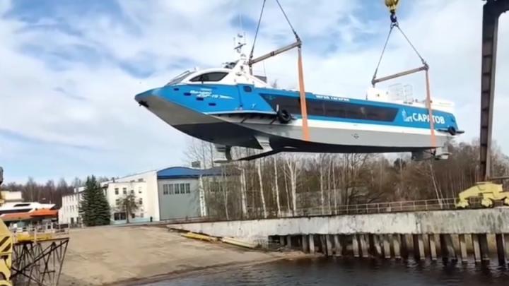 Возрождение пассажирских речных перевозок: первый саратовский «Валдай» спущен на воду Возрождение пассажирских речных перевозок: первый саратовский «Валдай» спущен на воду