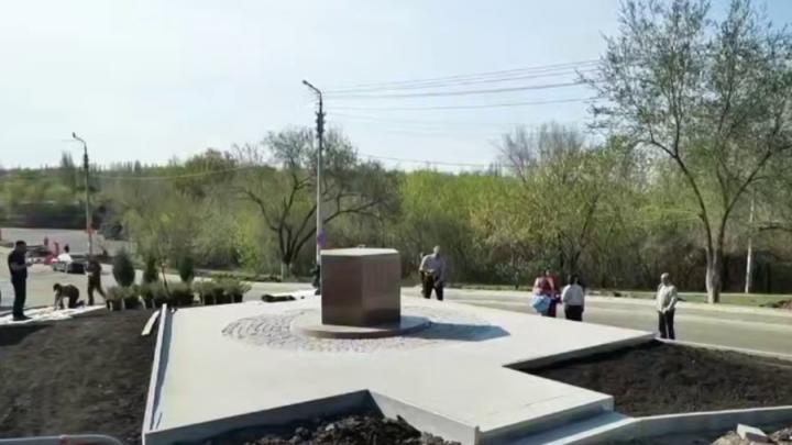 В саратовском Парке Победы продолжается благоустройство В саратовском Парке Победы продолжается благоустройство