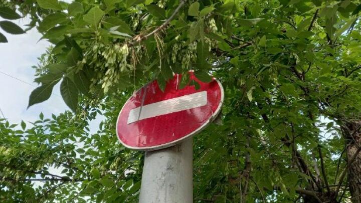 В Энгельсе на площади Ленина временно ограничат движение транспорта В Энгельсе на площади Ленина временно ограничат движение транспорта