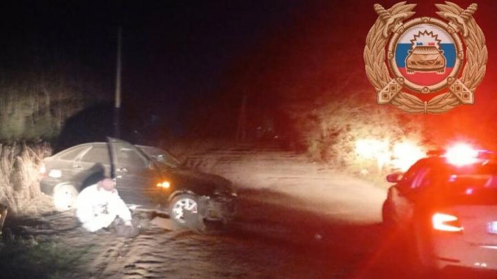 «Приора» вылетела в темноте с дороги недалеко от Аткарска