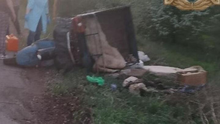 Женщина разбилась на мотороллере в Лысогорском районе Женщина разбилась на мотороллере в Лысогорском районе