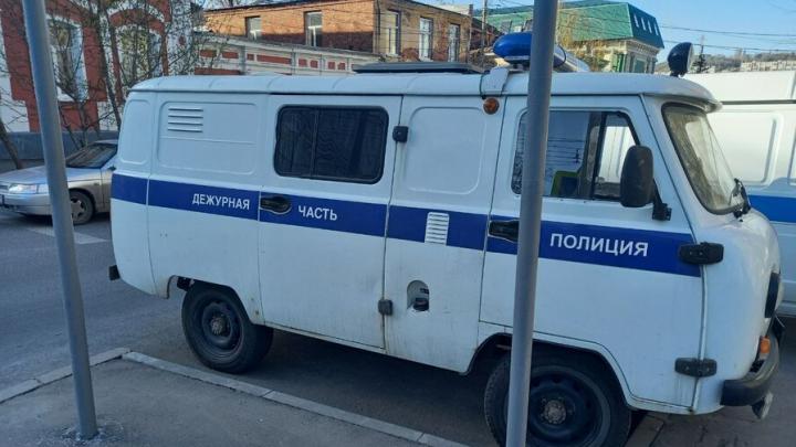 В Балаково продавец-рецидивист украл комплекты для скалолазания В Балаково продавец-рецидивист украл комплекты для скалолазания