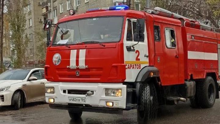 Пенсионерка пострадала на пожаре в Энгельсе Пенсионерка пострадала на пожаре в Энгельсе