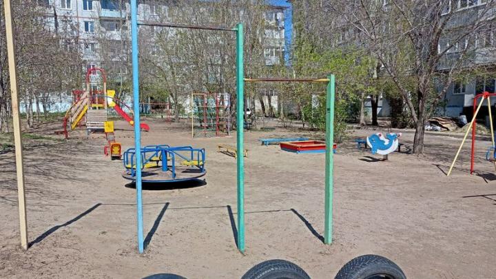 В Ленинском районе Саратова отремонтируют дворы еще у 65 домов В Ленинском районе Саратова отремонтируют дворы еще у 65 домов