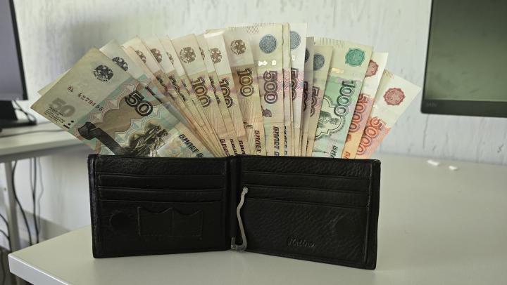 Саратовцы отметят майские праздники 13 выходными: как оплатят работу в «красные» даты Саратовцы отметят майские праздники 13 выходными: как оплатят работу в «красные» даты