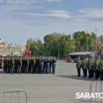 На Театральной площади Саратова репетируют парад Победы