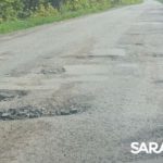 Разбитая дорога к Расловке: дачники ломают машины, чтобы добраться до участков Разбитая дорога к Расловке: дачники ломают машины, чтобы добраться до участков