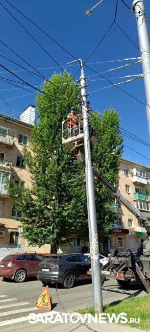 Круглосуточная работа на скоростном трамвае: уложено более 2,3 тысячи крупных плит и 7,5 мелких Круглосуточная работа на скоростном трамвае: уложено более 2,3 тысячи крупных плит и 7,5 мелких