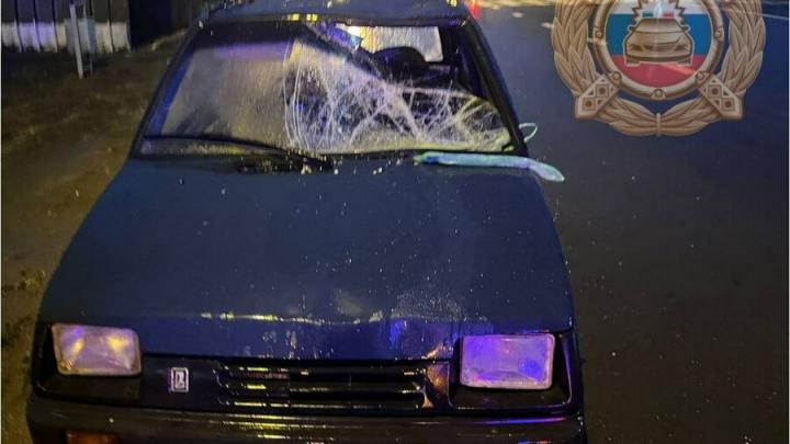 В Энгельсе «Ока» сбила юношу В Энгельсе «Ока» сбила юношу