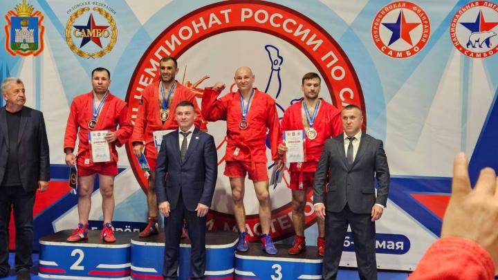 Бронзовый дуэт: саратовцы завоевали медали на чемпионате России по самбо Бронзовый дуэт: саратовцы завоевали медали на чемпионате России по самбо