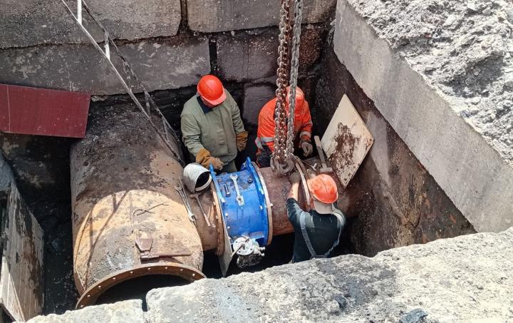 В Саратове продолжаются масштабные работы по замене водопровода В Саратове продолжаются масштабные работы по замене водопровода