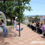 Панков: Юные художники нарисовали Хвалынск, Волгу и красного коня Панков: Юные художники нарисовали Хвалынск, Волгу и красного коня