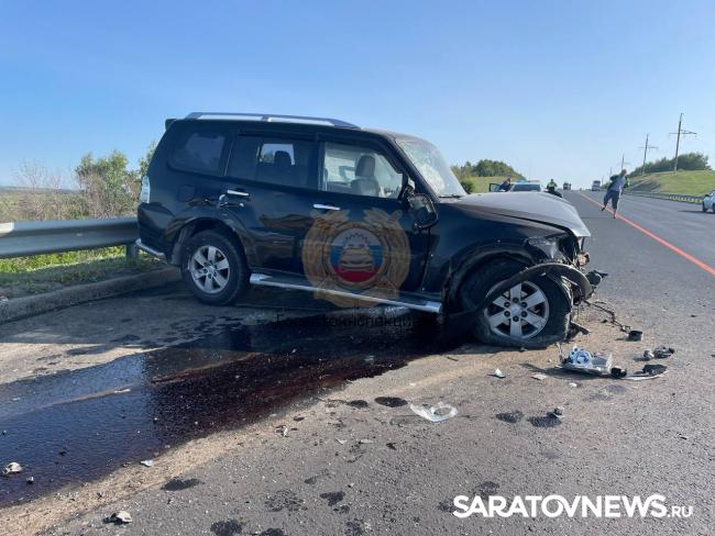 В Саратовской области в ДТП с автобусом погиб водитель, пострадали дети В Саратовской области в ДТП с автобусом погиб водитель, пострадали дети