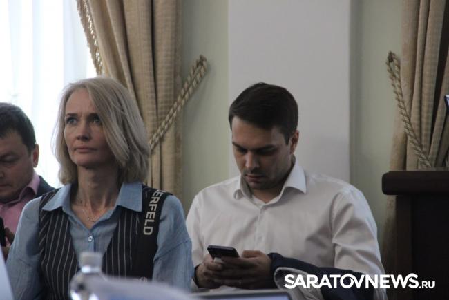 Чиновники закопали миллионы в тротуар: ливнёвка на набережной Саратова превратилась в решето