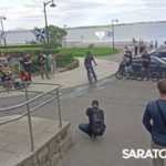 День молодёжи: саратовцы пели, танцевали на набережной и проходили тест на ВИЧ День молодёжи: саратовцы пели, танцевали на набережной и проходили тест на ВИЧ