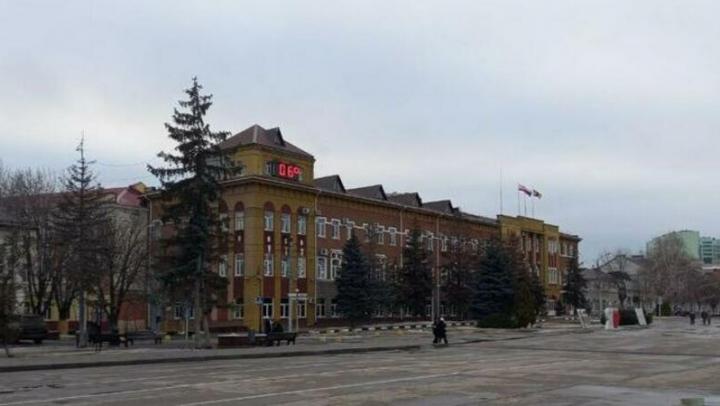 Экс-глава Энгельсского района обвиняется в злоупотреблении должностными полномочиями Экс-глава Энгельсского района обвиняется в злоупотреблении должностными полномочиями