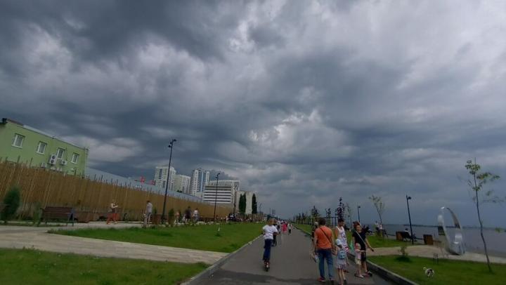 В Саратовской области сохранится дождливая и прохладная погода В Саратовской области сохранится дождливая и прохладная погода