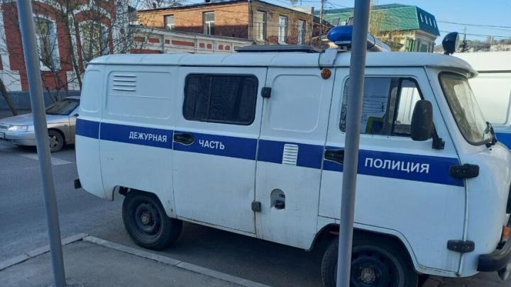 Саратовскому пенсионеру выстрелили в глаза из травмата Саратовскому пенсионеру выстрелили в глаза из травмата