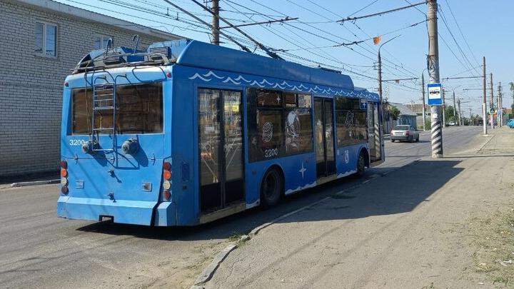 В Саратове прервано движение троллейбусов 16-го маршрута В Саратове прервано движение троллейбусов 16-го маршрута