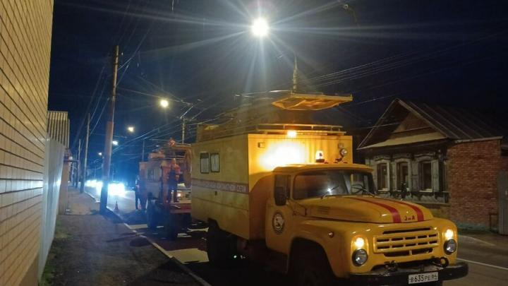 В Энгельсе на обновление контактной сети троллейбусов дополнительно выделили 8 млн рублей В Энгельсе на обновление контактной сети троллейбусов дополнительно выделили 8 млн рублей