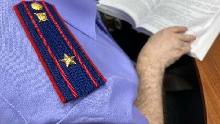 В Балаково директор предприятия задолжал сотрудникам по зарплате 2,5 млн рублей В Балаково директор предприятия задолжал сотрудникам по зарплате 2,5 млн рублей
