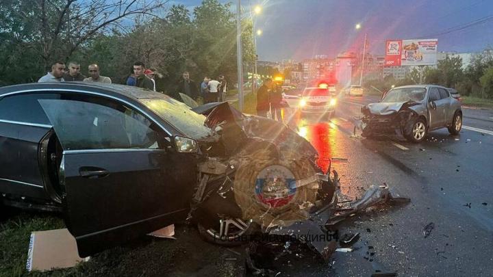ДТП с пострадавшими произошло на Ново-Астраханском шоссе в Саратове ДТП с пострадавшими произошло на Ново-Астраханском шоссе в Саратове