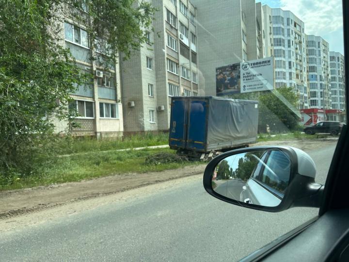 В Энгельсском районе ужесточат борьбу с бесхозными автомобилями В Энгельсском районе ужесточат борьбу с бесхозными автомобилями