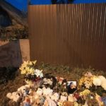 В Энгельсе на месте гибели школьницы возник стихийный мемориал