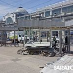 У «Детского мира» в Саратове устанавливают новую остановку