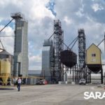 В ЗАКРОМАХ ЗЕРНО НОВОГО УРОЖАЯ