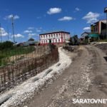 В Калининске обустраивают берег реки Баланды: здесь появятся пляж, фудкорт и амфитеатры В Калининске обустраивают берег реки Баланды: здесь появятся пляж, фудкорт и амфитеатры