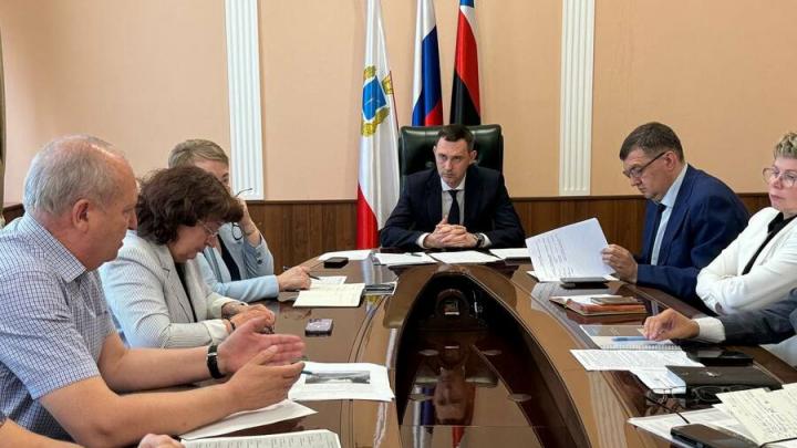 Торговые павильоны на энгельсской набережной приведут к единому стилю Торговые павильоны на энгельсской набережной приведут к единому стилю