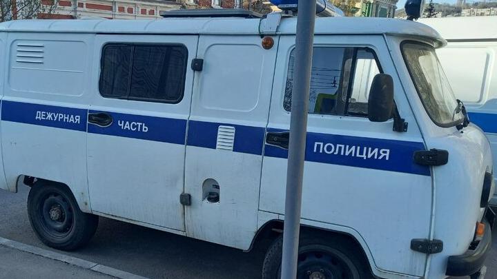 В Саратове «кладмен» пытался дать взятку правоохранителю В Саратове «кладмен» пытался дать взятку правоохранителю