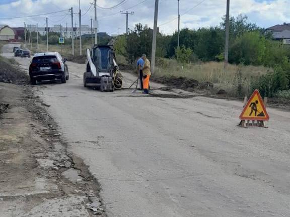 Панков раскритиковал саратовскую мэрию за перенос ремонта дороги и затягивание реконструкции фонтанов Панков раскритиковал саратовскую мэрию за перенос ремонта дороги и затягивание реконструкции фонтанов