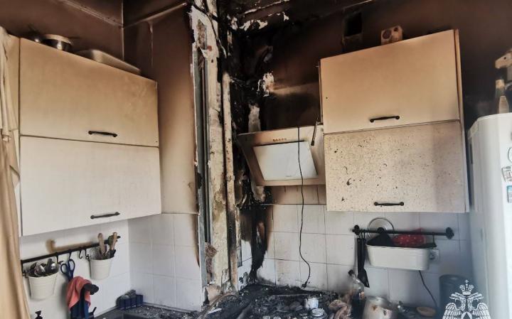 13 пожаров за сутки: в Саратове из-за чайника эвакуировали жильцов 13 пожаров за сутки: в Саратове из-за чайника эвакуировали жильцов