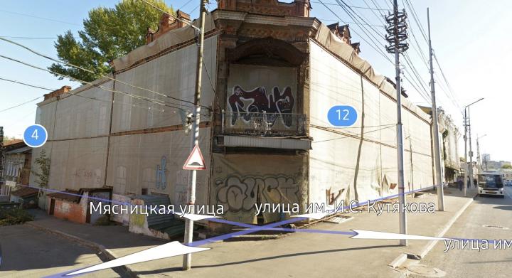 Спасти за чужой счёт: Саратов продаёт три дома-памятника из-за нехватки денег Спасти за чужой счёт: Саратов продаёт три дома-памятника из-за нехватки денег