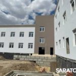 Николай Панков раскритиковал подрядчика и чиновников на строительстве поликлиники в Озинках