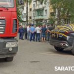 Атака беспилотников в Саратовской области: у повреждённых домов продолжается ликвидация последствий