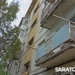 Атака беспилотников в Саратовской области: у повреждённых домов продолжается ликвидация последствий